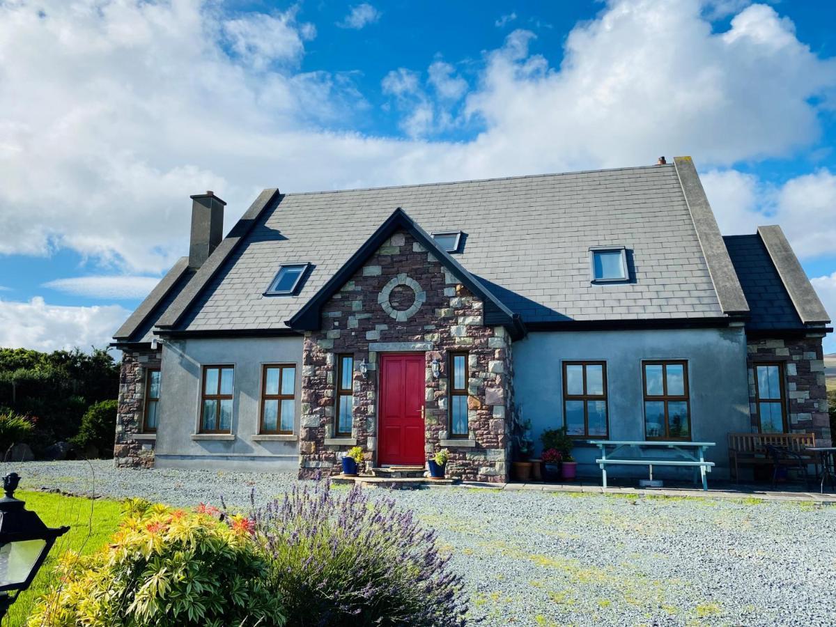 Stone Fronted Detached Cottage Just Over 2 Miles From Mulranny Village 外观 照片