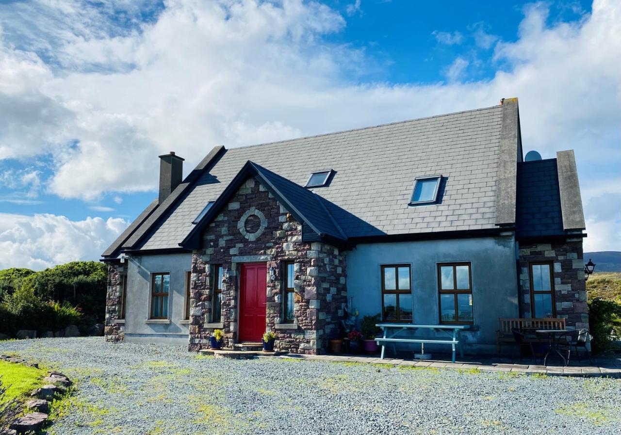 Stone Fronted Detached Cottage Just Over 2 Miles From Mulranny Village 外观 照片