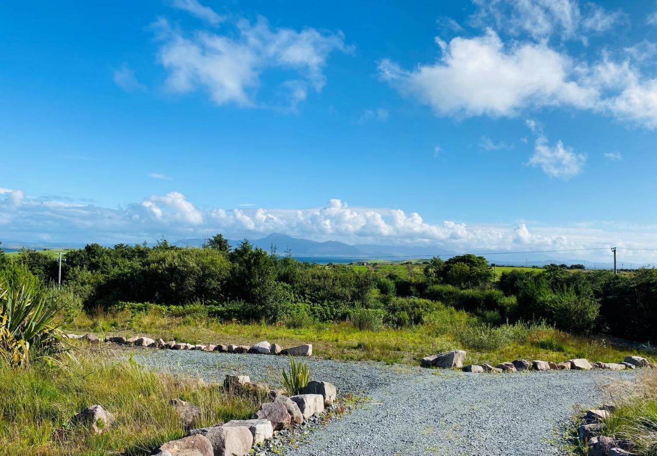 Stone Fronted Detached Cottage Just Over 2 Miles From Mulranny Village 外观 照片